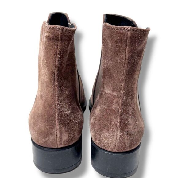 Tod’s Logo Suede Chelsea Pull-On Bootie in Brown Women’s Size 37- Run Large - Picture 4 of 10